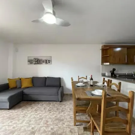 In Arona, Guaza * Arona (Tenerife)