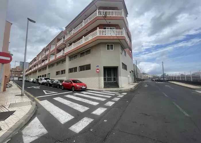 Apartment In Arona, Guaza